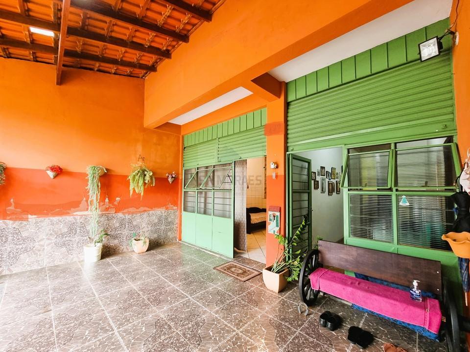Casa à venda com 3 quartos, 267m² - Foto 18