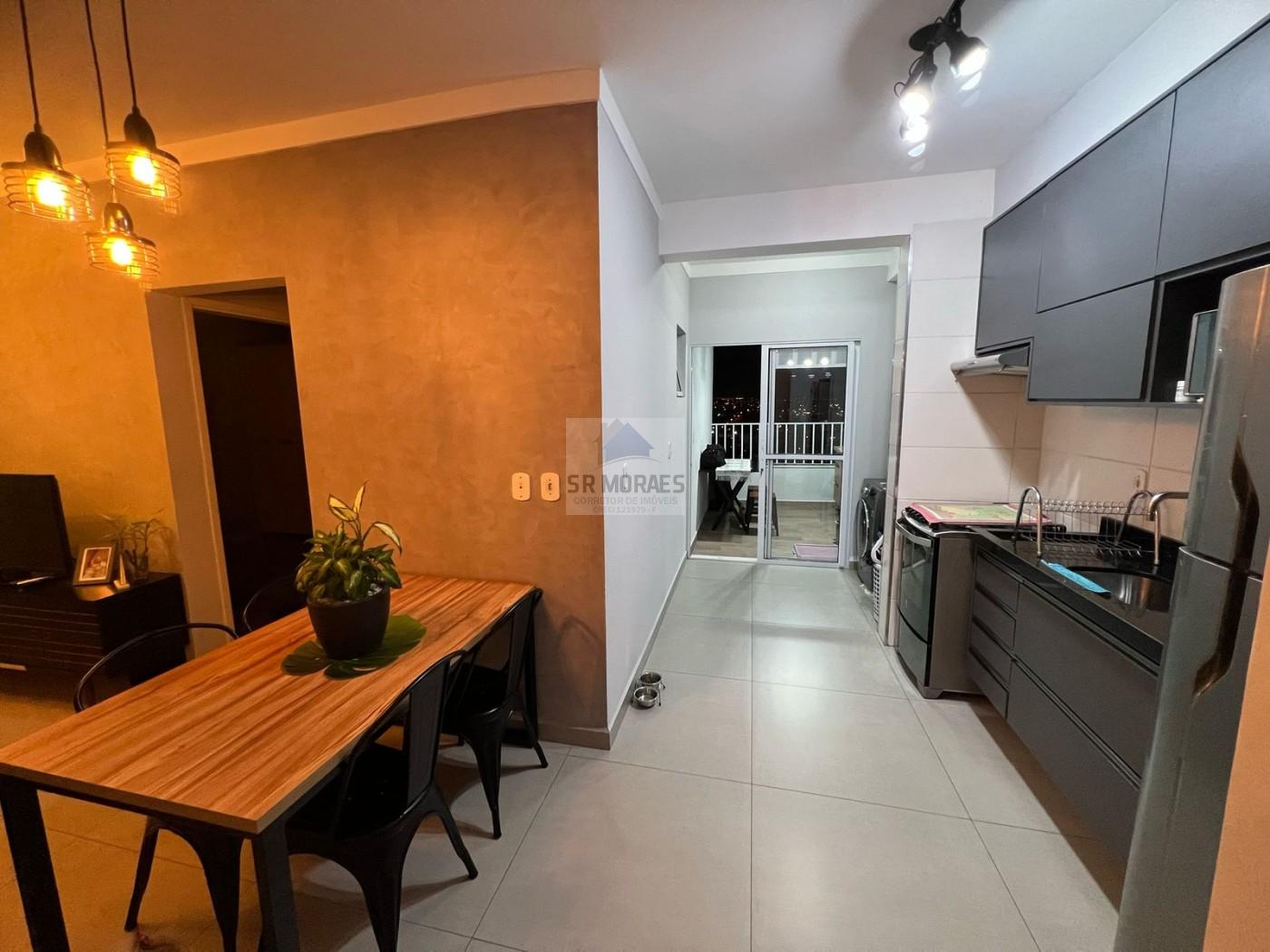 Apartamento à venda com 2 quartos, 65m² - Foto 1