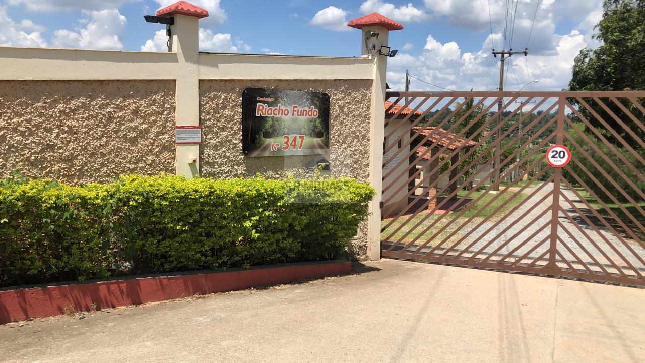 Chácara à venda com 2 quartos, 1000m² - Foto 1