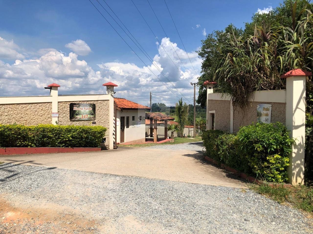 Chácara à venda com 2 quartos, 1000m² - Foto 4