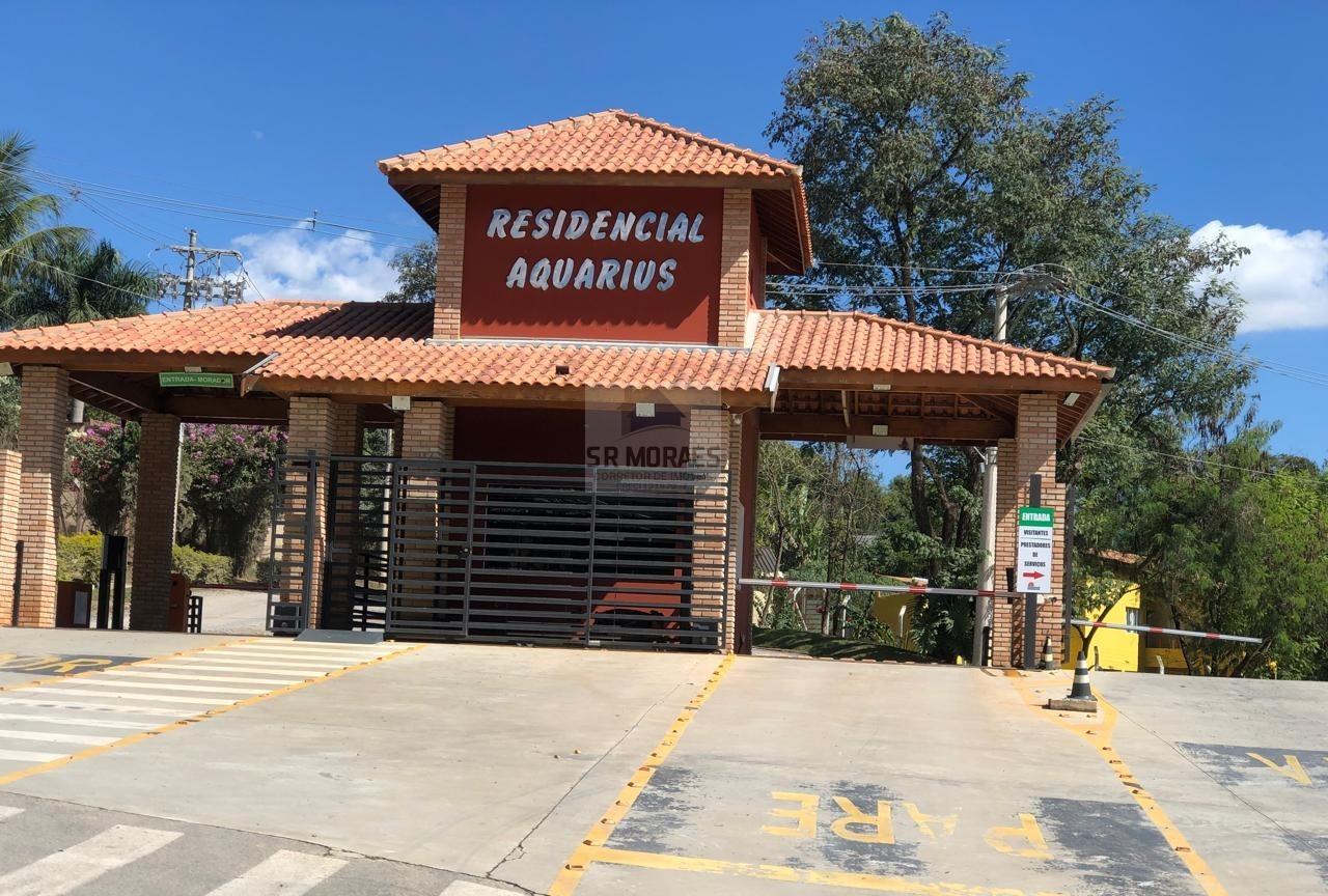 Chácara, 4 quartos, 714 m² - Foto 1